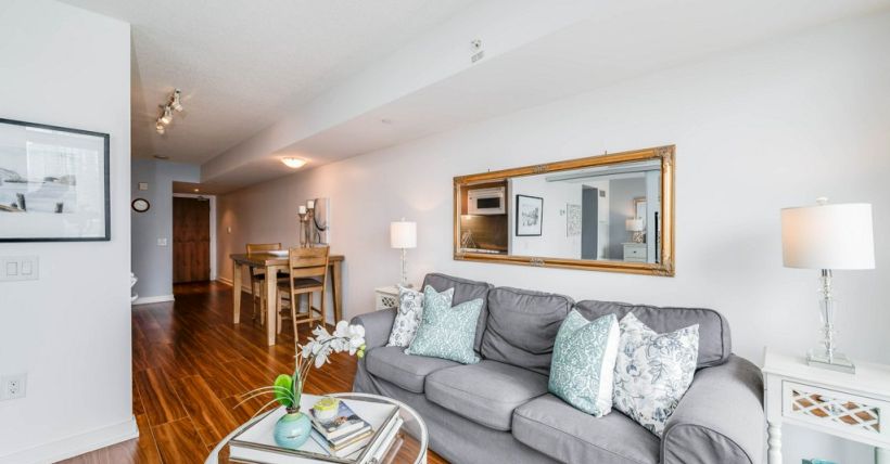 75 Queen's Wharf Rd Suite 1802 - Seymour Sold!